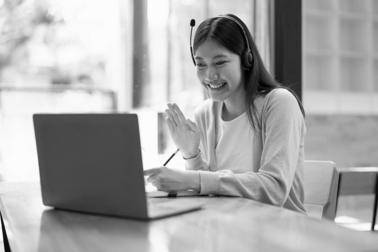 Group discussion during blockchain development workshop